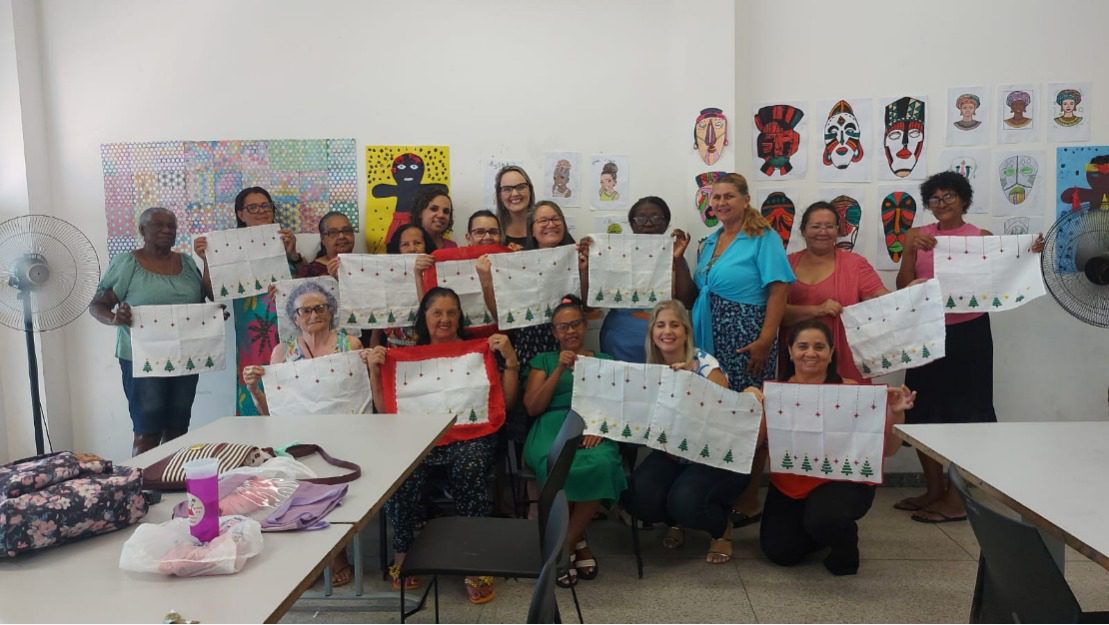 Assistência Social oferece oficinas natalinas nos Cras e no Centro de Convivência da Pessoa Idosa