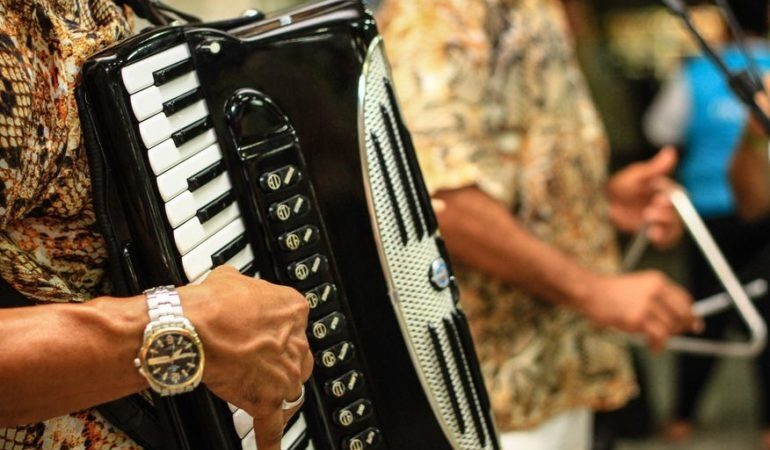 Dia Nacional do Forró será comemorado com aulas da dança na Biblioteca Pública de Cariacica