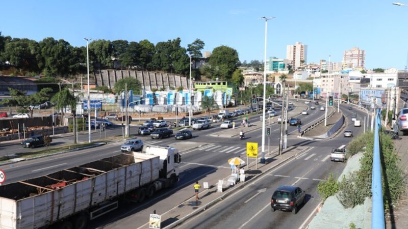 Trânsito na Avenida Mário Gurgel terá alterações para construção de viaduto