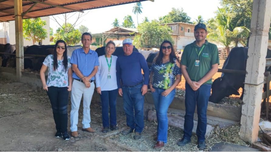 Prefeitura inicia projeto de melhoria da pecuária de corte e leite em propriedades rurais de Cariacica