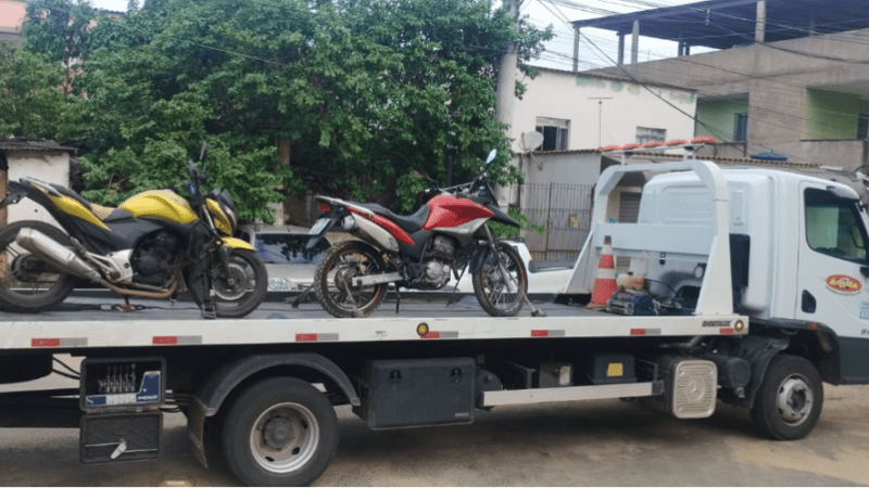 Operação Grau: Gerência de Trânsito e Guarda Municipal realizam abordagens a motociclistas irregulares