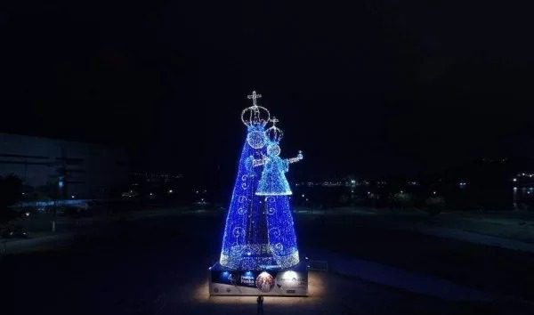 Cariacica Recebe Nossa Senhora Iluminada pela Primeira Vez na Festa da Penha 2024