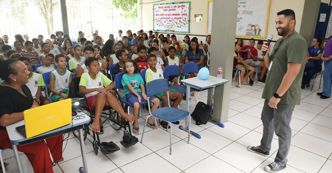 Estudantes de Escola em Prolar Recebem Palestra sobre a Importância da Preservação da Água