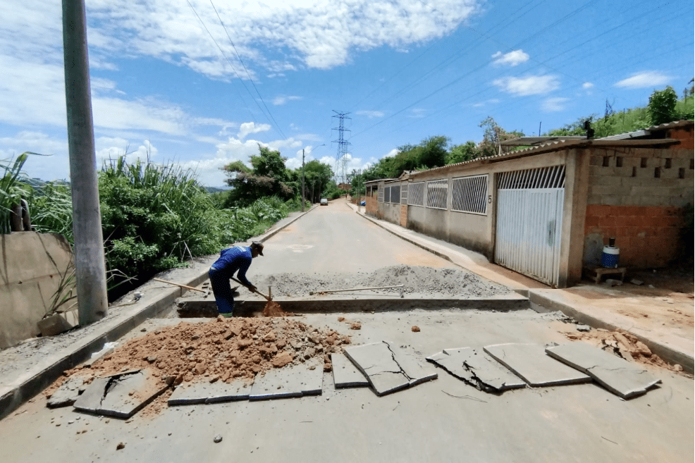 Vila Prudêncio recebe obras de drenagem e pavimentação em 11 ruas no bairro