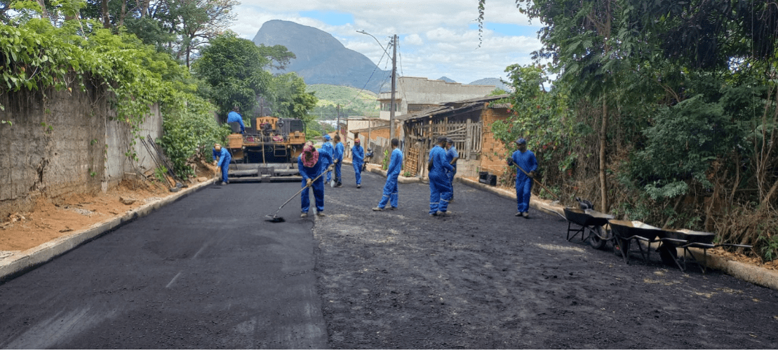 Prefeitura entrega 13 ruas totalmente pavimentadas em Vila Prudêncio nesta quarta (19)