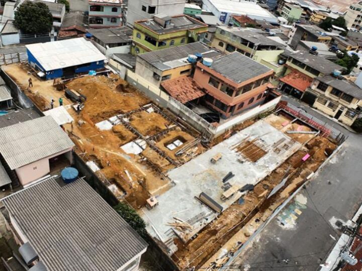 Obras de reconstrução da EMEF Nilton Gomes avançam para etapa de fundação