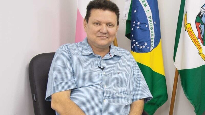 Prefeito Euclério Sampaio anuncia abono de R$ 6 mil, vale-alimentação e antecipação salarial para educadores