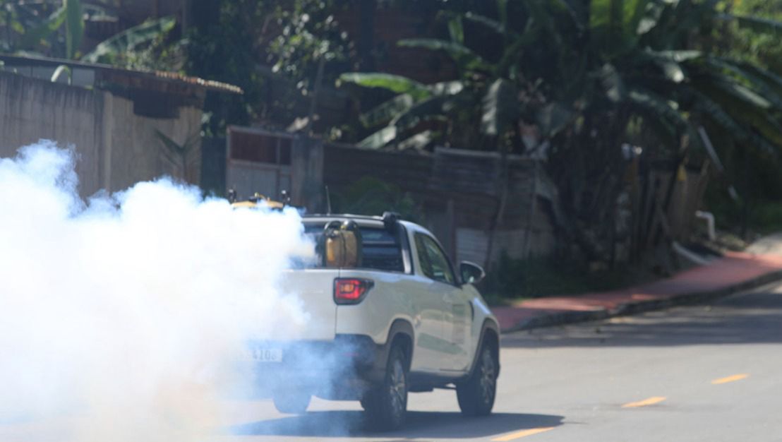 Fumacê percorre 47 bairros nesta semana; saiba mais sobre o cronograma