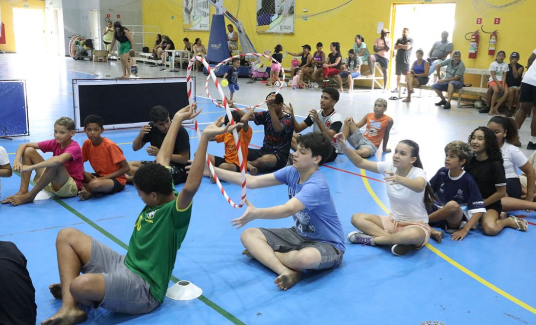 Atividades gratuitas para crianças animam Colônia de Férias até o dia 24