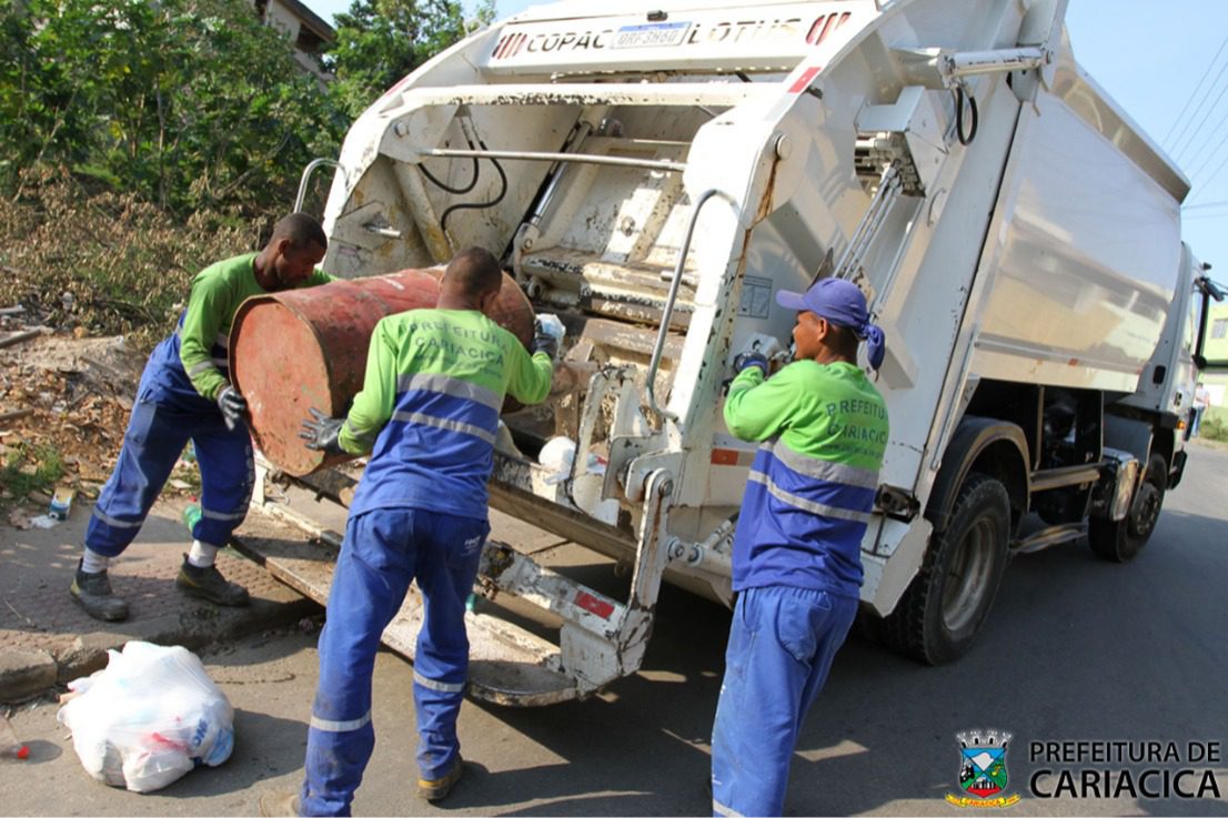 Cuidado ao descartar! Embalagem correta evita acidentes com coletores e recicladores