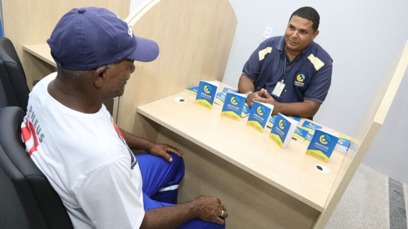 Procon de Cariacica promove ação no comércio de Campo Grande no Dia do Consumidor